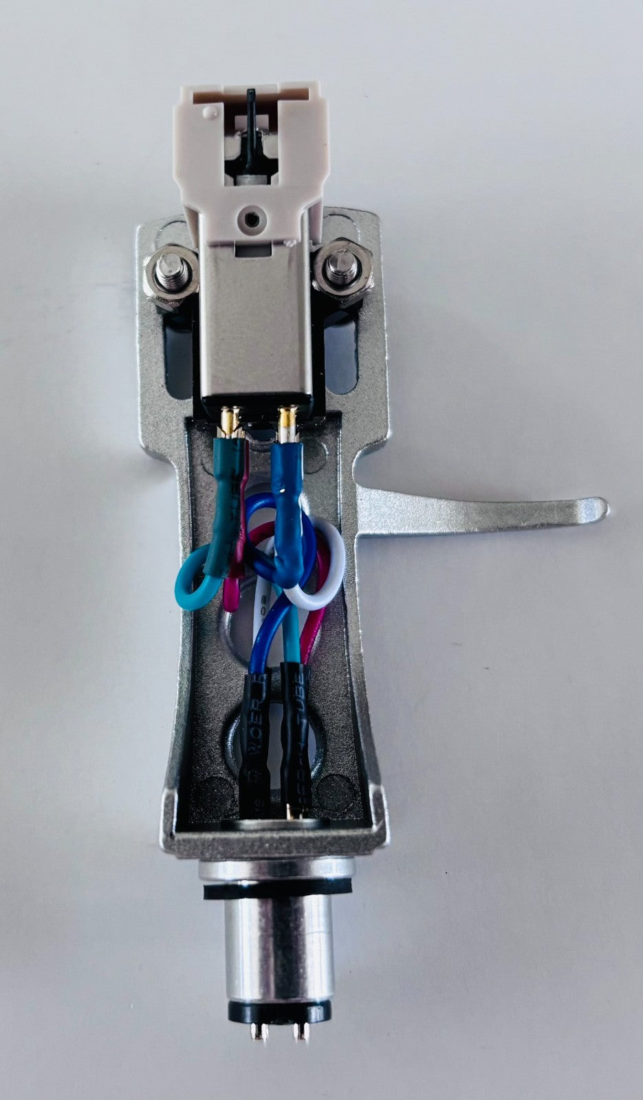 Headshell silver with Audio Technica Cartridge stylus. All DJ Decks Turntables
