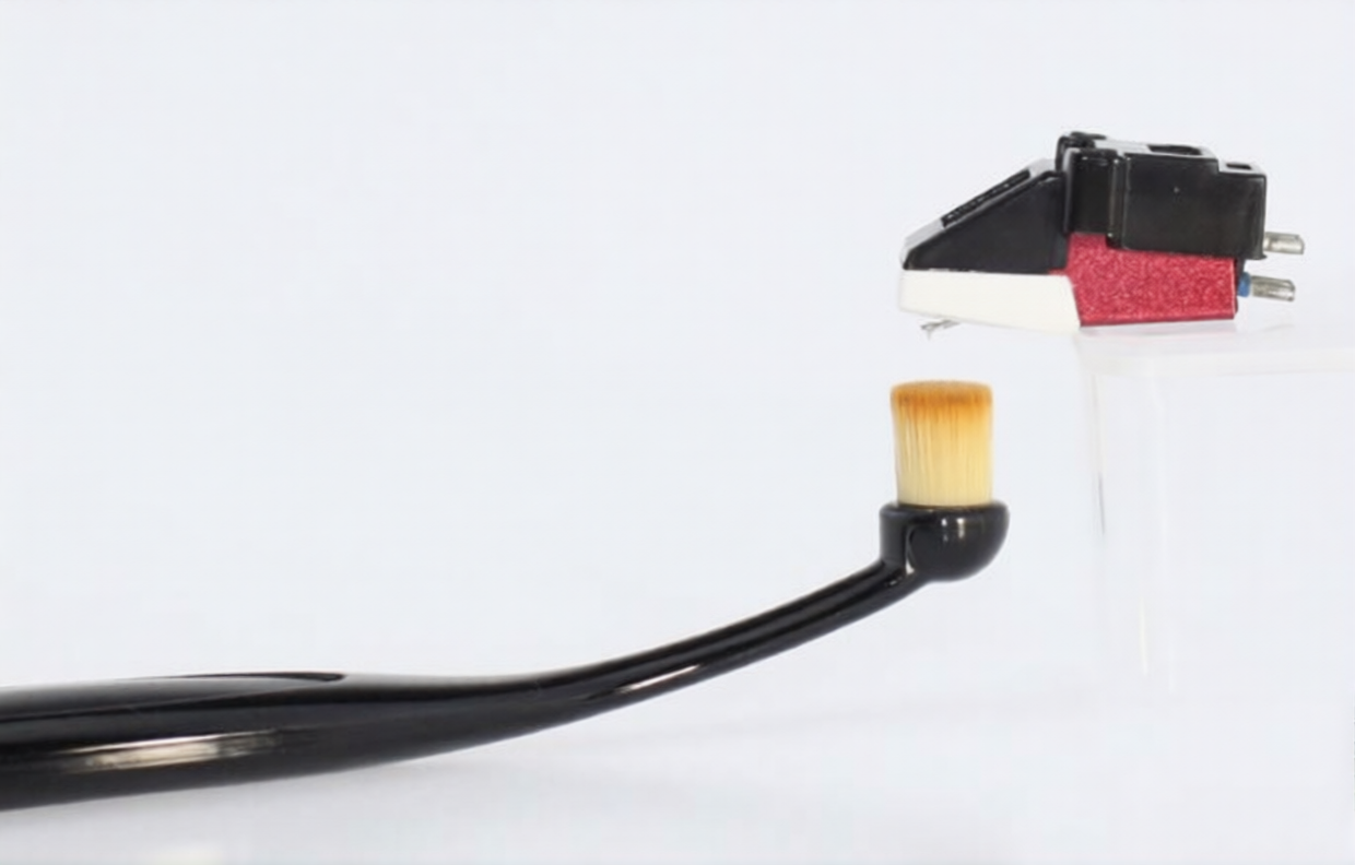 Antistatic Stylus Cleaning Brush Microfiber Needle Cleaner Turntable